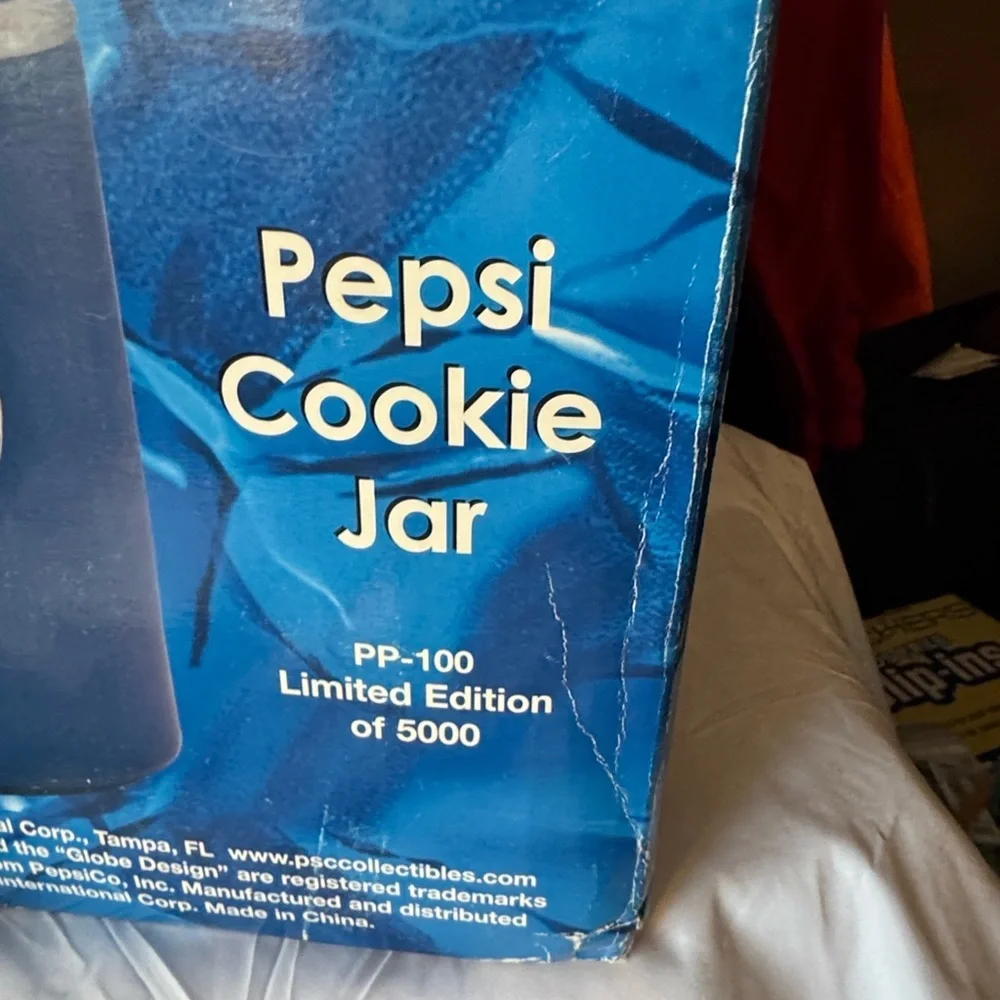★ Pepsi Can Cooler Ice Bucket Drink Cooler Collectible Party Decor
